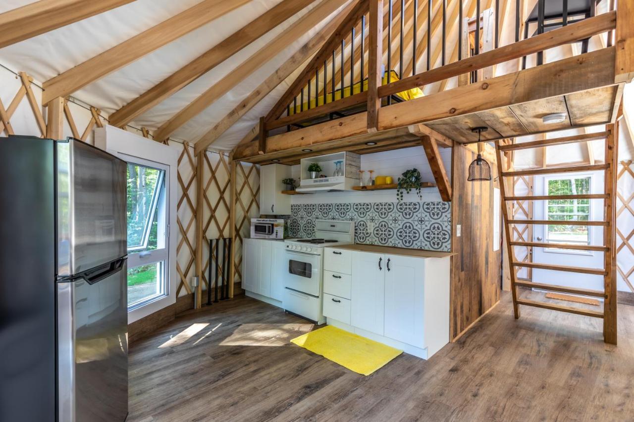 Yourtes Glamping du Poisson Blanc Notre-Dame-du-Laus Extérieur photo